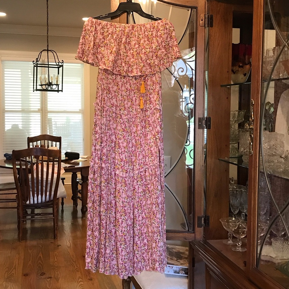 Aakaa strapless Pink Floral Maxi Dress M